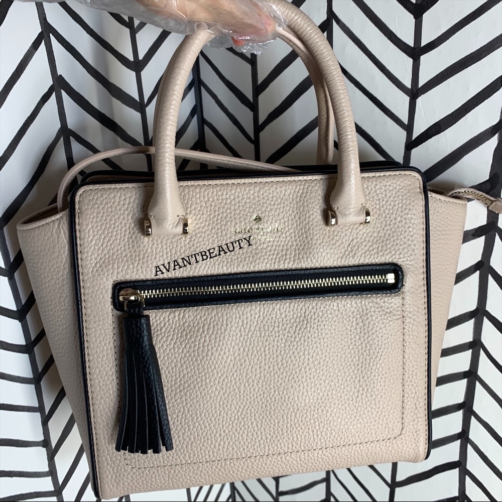 Kate spade chester street small allyn almondine